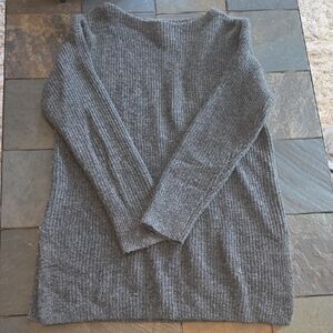 LOFT Heather Gray Women's Crew Neck Sweater